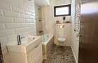 Casa tip duplex 4 camere 3 bai 3 locuri de parcare in Tunari - 10