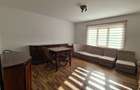 Vila P+1+M  in Adjud  zona linistita - pentru 1, 2 sau 3 familii - 4