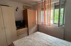 Apartament 3 camere- Zona Sud - etaj 2 - 50 mp - 58000 euro - 3