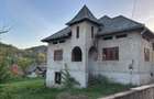 Casă cu 3 camere în Săliște