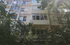 Apartament 2 camere etaj 3 din 4, Bld. Independentei colt cu str. Scolilor - 5