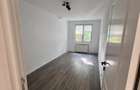 Închiriere Apartament 4 camere în Aparatorii Patriei | Decomandat | Nemobilat - 2
