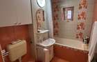 Apartament cu 2 camere, decomandat, 50 mp, etaj 3, str. Fagarasului, M - 6