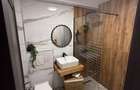 Apartament Recent renovat bloc Lama - 8