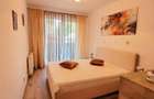 Inchiriez apartament 3 camere situat central - 1