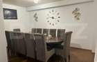 Casa de vanzare sau inchiriere, 7 camere, 315 mp, zona - Sis - 17