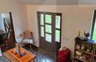 Casa de vanzare, cu 6 camere, 160 mp, zona Barcani - 11