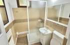 SPATIU COMERCIAL/ BIROURI - 750 euro / 52 mp Parter cu acces stradal, vis-a-vis de City Park Mall - 4