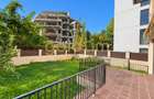 VILA DE COLT/COMPLEX CU PISCINA/TEREN TENIS/FITNESS/IANCU NICOLAE