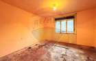 Casa cu teren generos de 750mp intr-o zona excelenta din Chisineu Cris - 6