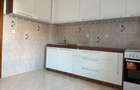 Vand apartament renovat spatios cu 3 camere, Strada Ion Pillat Botosani - 4
