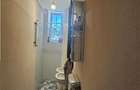 Victoriei-Berzei, Apartament cochet, in vila, 6 camere, la cheie
