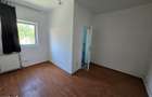 Casa individuala 7 camere+ apartament, 5 locuri de parcare. Sagului