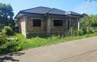 Casă la roșu cu 4 camere, 122 mp utili, teren 465 mp – Băicoi