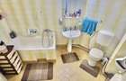 Pozitie excelenta! Apartament cu 4 camere, etaj 3 Piata 25 Octombrie - 8