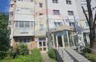 Garsoniera Strada Valea Alba colt strada 9 Mai etajul 2/4 - 2