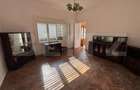 Casa spa?ioasa cu 6 camere, teren 700 mp, garaj ?i teras - Deva (Hunedoara)