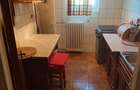 Apartament cu 3 camere decomandat în Titan