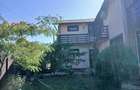 Casă cu 5 camere cu Teren 380 Mp în Central - 3