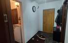 Apartament cu 3 camere decomandat în Coman - 2