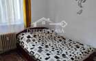 Apartament cu 3 camere de inchiriat-Str Godeanu-Zona Dambu