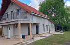 Casă cu 4 camere în Central - 1