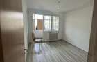 Vand apartament 3 camere , zona Giurgiului, Luica - 3