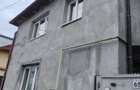 Casa cu teren de vanzare