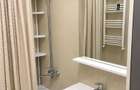 Apartament modern cu 3 camere, curte proprie de 40 mp si boxa, bloc no