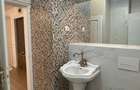 Centru - Palas , apartament 3 camere , 85 mp, 2 bai , loc de parcare !