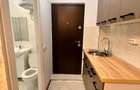 Camera de camin cu baie proprie,etaj 2,renovata complet - 1