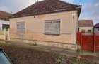 Casă cu 6 camere cu Teren 3000 Mp în Chesinț - 3