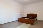 Casă de vânzare – 181 mp, 3 apartamente, 9 camere – București - 7