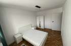 Inchiriez ap .80 mp , decomandat 3 camere , doua bai , cartierul grigoresc .. et 3 ,
