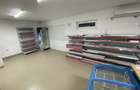Inchiriez spatiu comercial 90mp - 8
