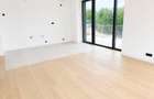 Apartament 3 camere, Proprietar, One Lake District, 209.000 + tva