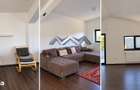 Casa P+1+M 4 camere | Curte libera 275mp