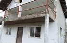 COCANI - CREVEDIA, Casa P+M + Teren - 300 mp - 5