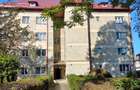 Inchiriez apartament 3 camere, DECOMANDAT, 80 mp Ultracentral, Campulung Moldovenesc