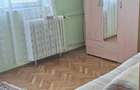 De inchiriat apartament 3 camere strada Sovata - 1