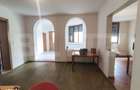 Casa 288 mp, teren 598 mp, 5 camere, renovata, zona Centrala - 16