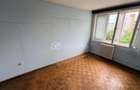 Apartament 2 camere, zona centrala, decomandat, etaj intermediar ! - 1