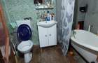 Gospodarie la ?ara cu DUBLU ACCES (fa?a spate): casa 4 camere, baie, fosa, anexe caramida Galbenu,