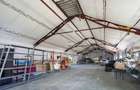 Proprietate industrialǎ 3 hale, teren 12.190 mp - 9