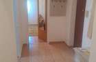 Particular,ap 2 camere decomandate,56mp,metrou 1 Decembrie la 6min mers - 12