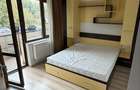 Apartament 3 camere la bloc vila Miroslava