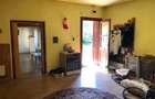 Casa de vanzare cu 2 apartamente in Cisnadie, central. - 4