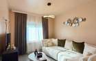 Duplex despartit prin baie - 4 camere I mobilat I Sanmihaiu Roman