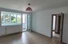 Vand apartament 3 camere Zona V-uri - 4