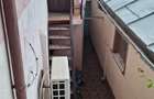 Ofer chirie 2 camere la curte